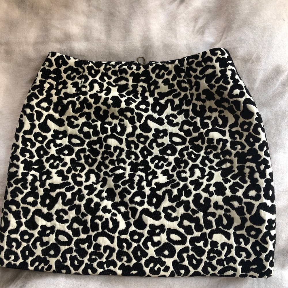 Kendall and Kylie leopard print skirt
